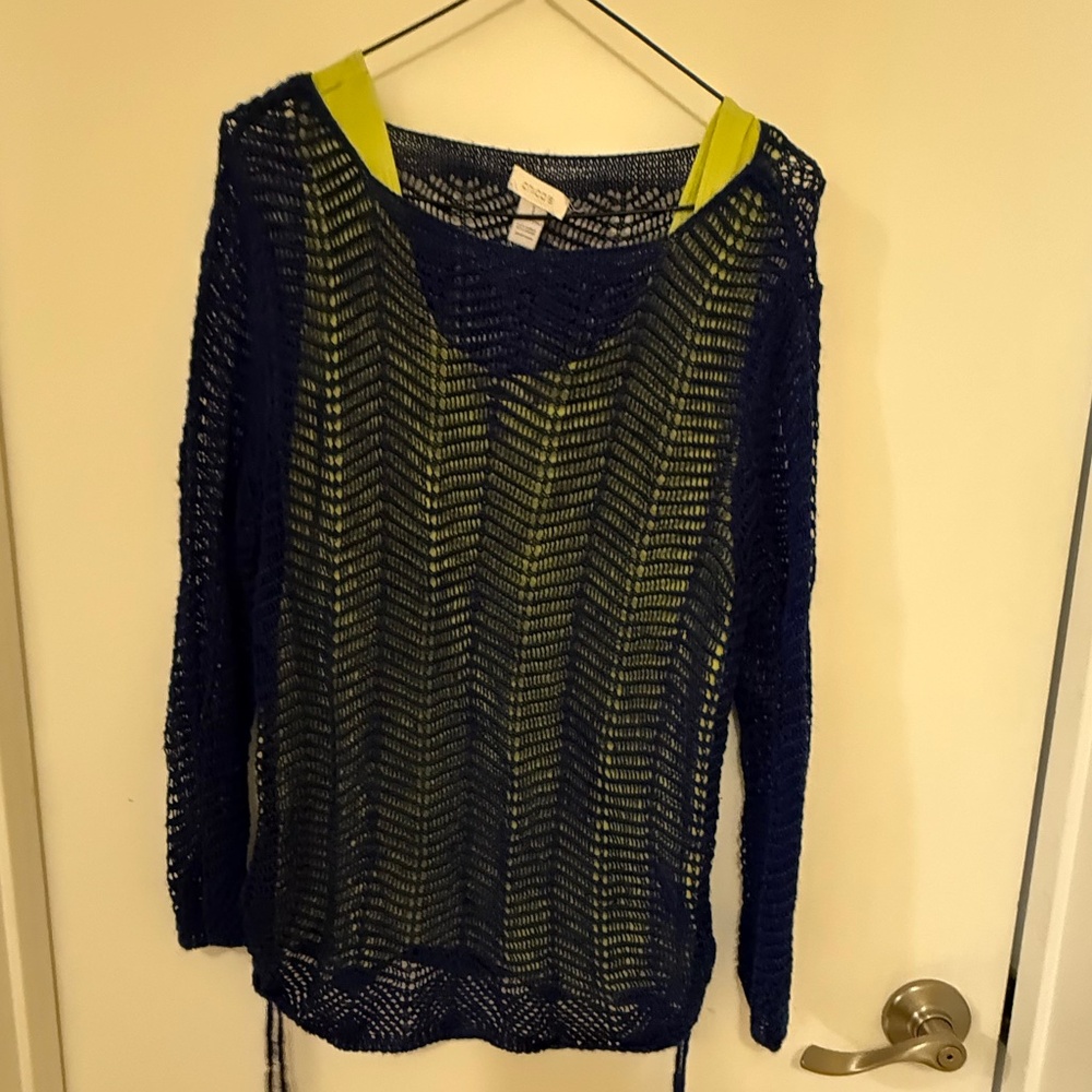 CHICOS KNIT SIZE 1 BLUE SUMMER SWEATER
